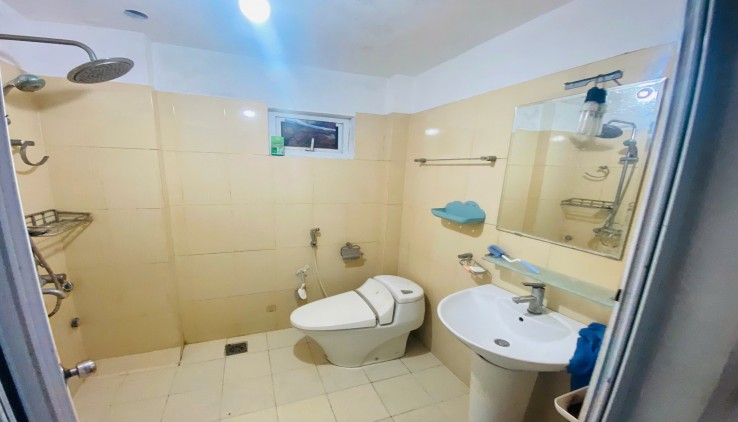 Cho thuê nhà ngõ 33 Phố Lý Thường Kiệt, Hà Đông, 30m2 - 5 tầng - 3 ngủ  - giá 13tr/tháng